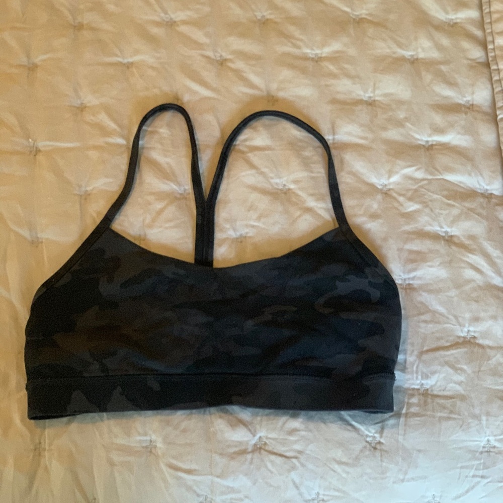 Lululemon Camo Flow Y Bra